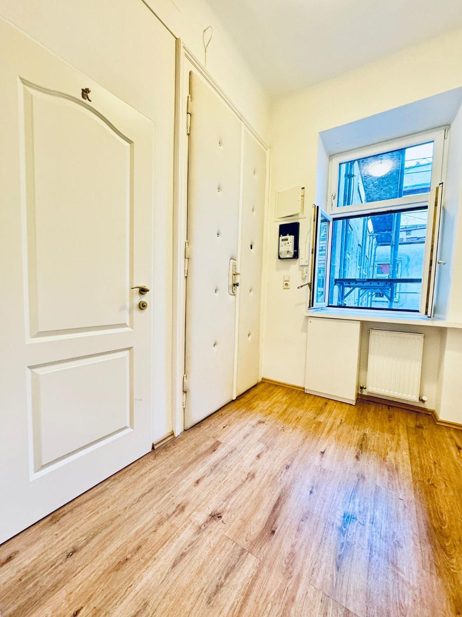 Apartament Affordable 2br Apartment, Close To Danube River